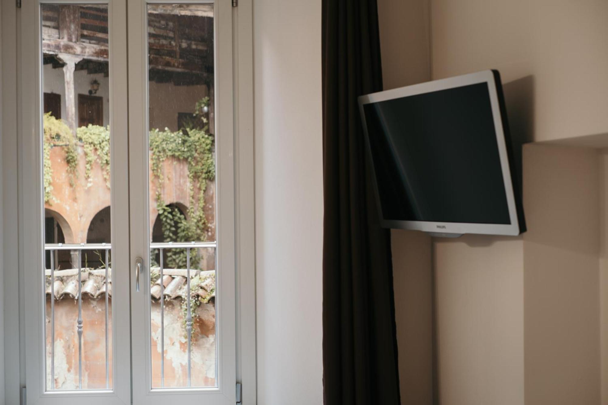 Charme Nel Borgo Di Bienno Di Design, Natura & Relax 외부 사진
